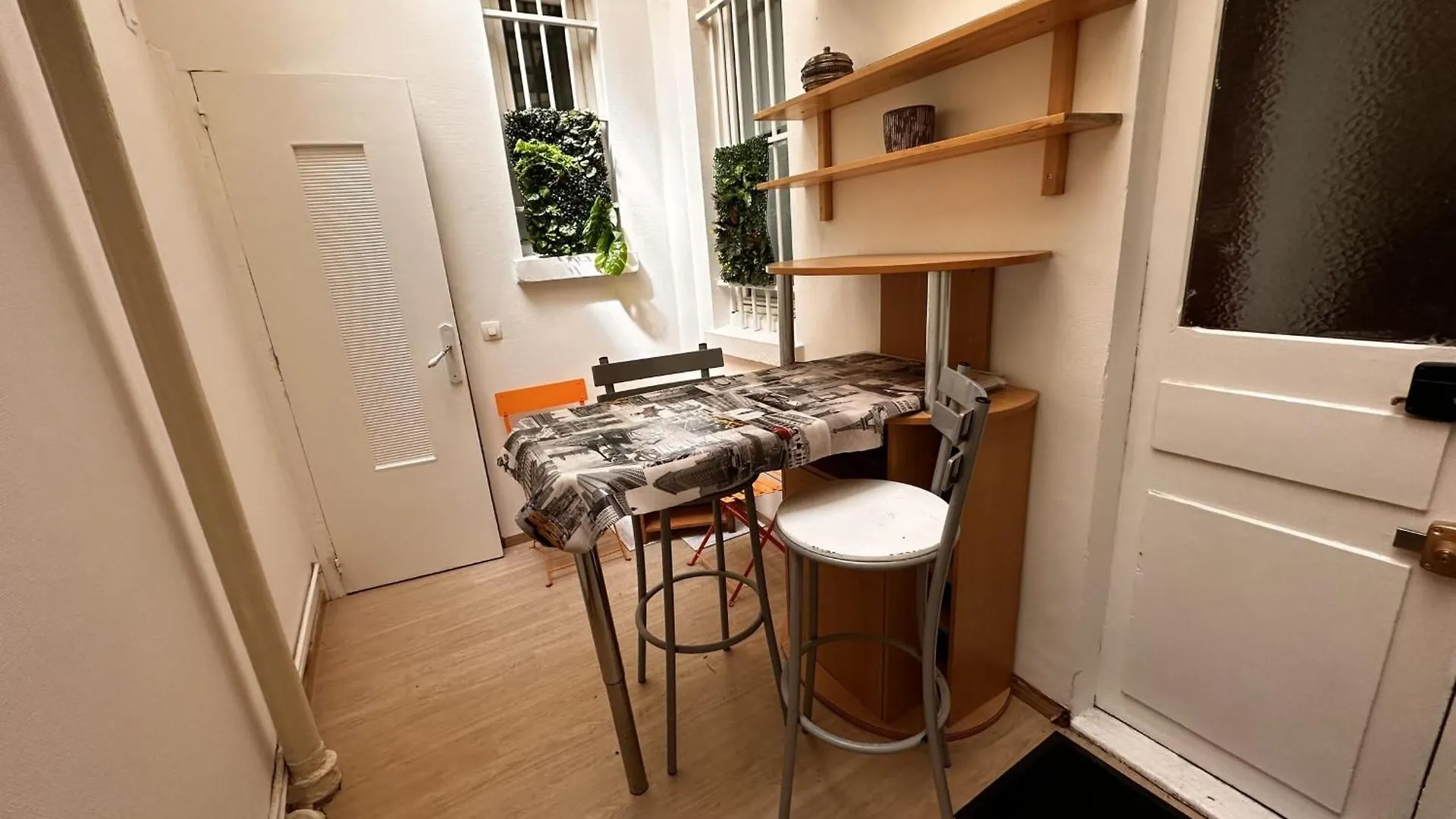 Apartment Nice Studio Close To The Park Georges Brassens Paris France
