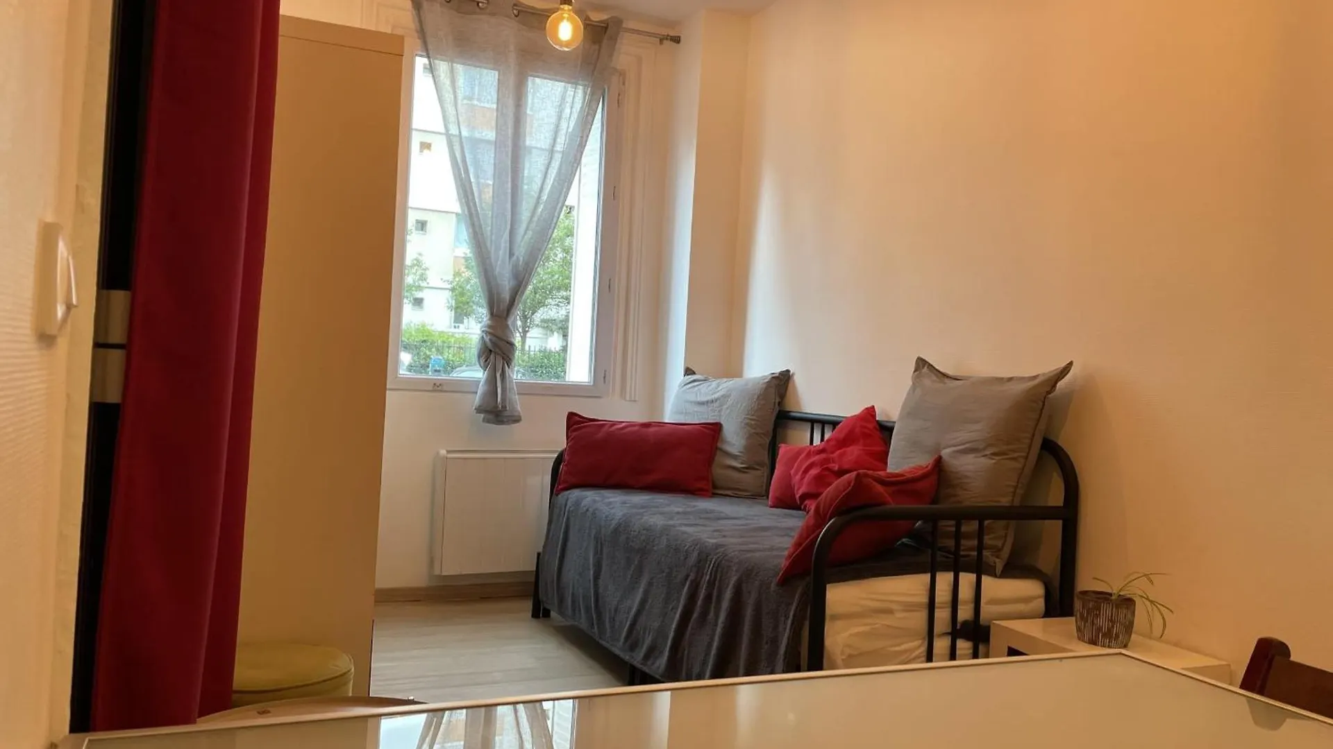 Nice Studio Close To The Park Georges Brassens Paris