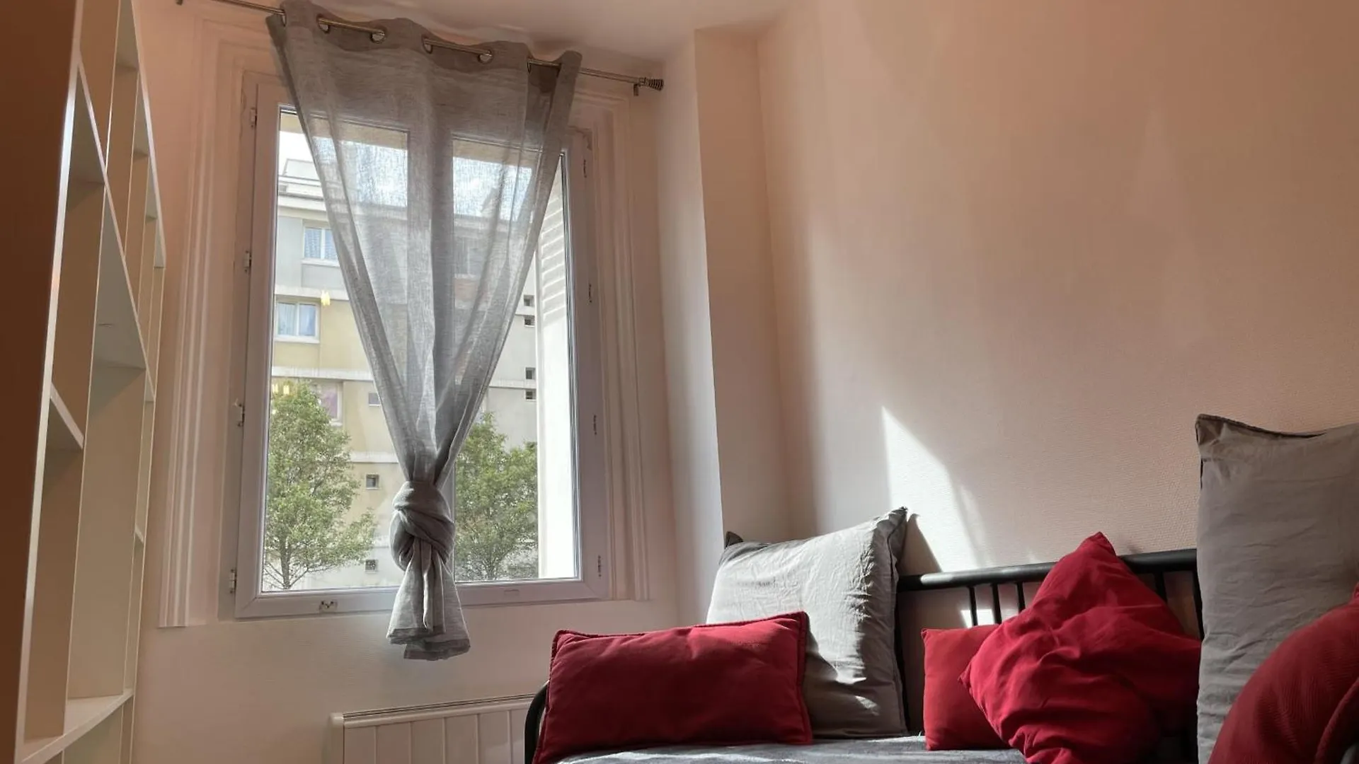 Nice Studio Close To The Park Georges Brassens Paris